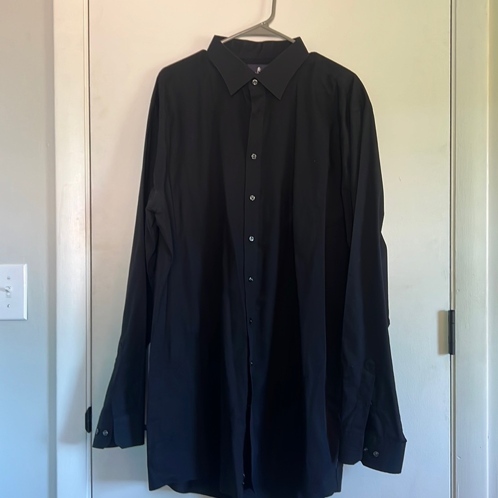 Men’s Stanford Black Button Down